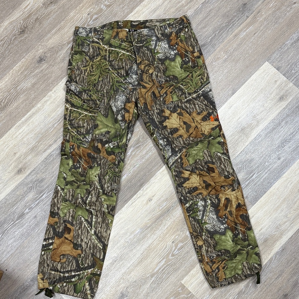 Mossy Oak x Under Armor Camouflage Hunting Pants
